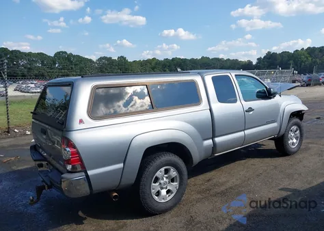 2015 Toyota Tacoma из США, поврежденный, VIN 5TFUX4EN5FX039630